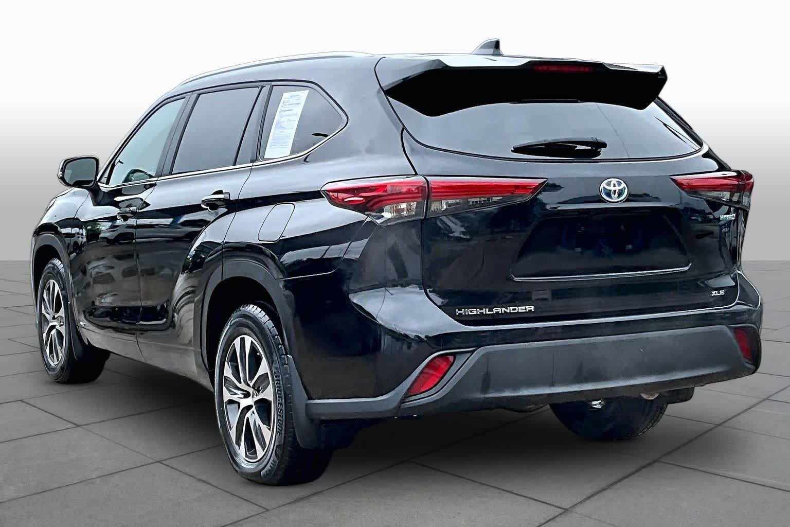 Used 2023 Midnight Black Metallic Toyota Hybrid XLE image 12
