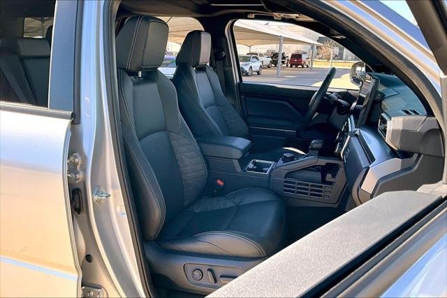 2025 Toyota 4Runner TRD Off-Road Premium - Photo 8