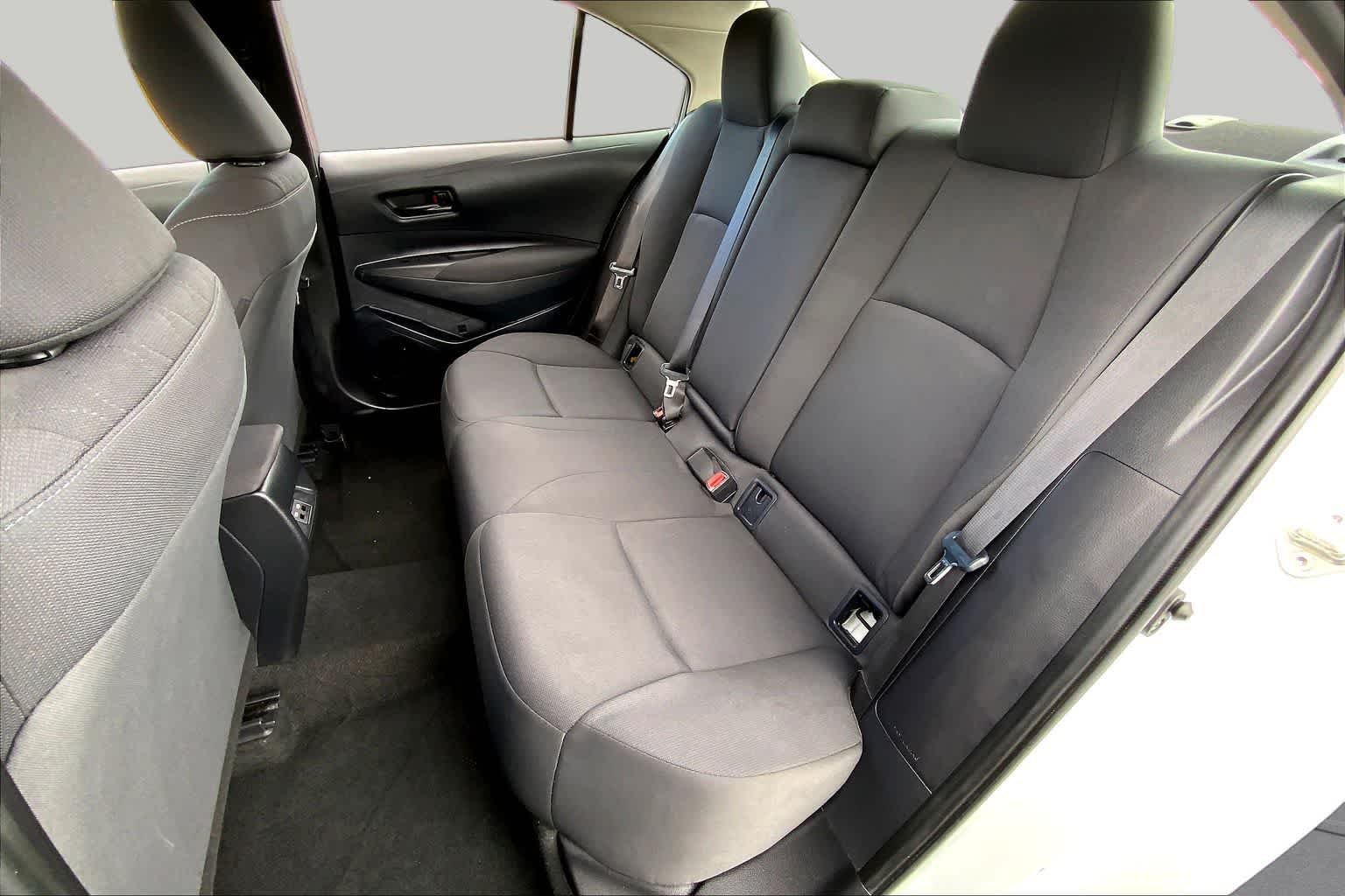 Used 2024 Ice Cap Toyota LE image 20