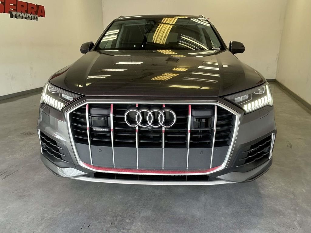 Used 2024  Audi 55 Premium Plus image 8