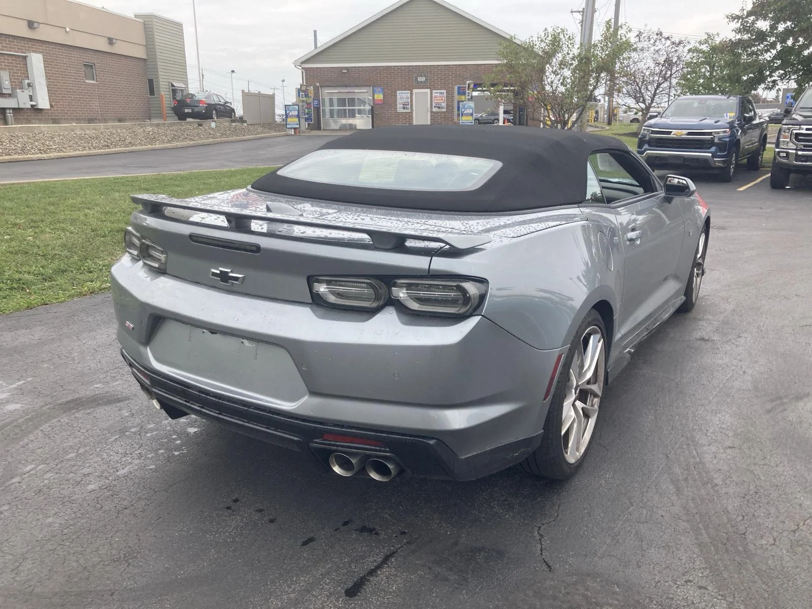 Used 2023 SHARKSKIN METALLIC Chevrolet 2SS image 7