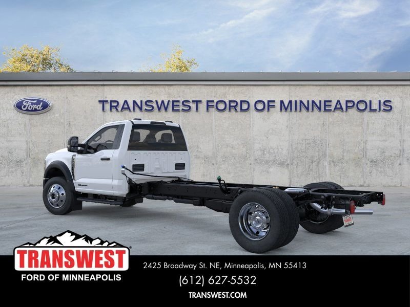 New 2025 White Ford XLT image 4