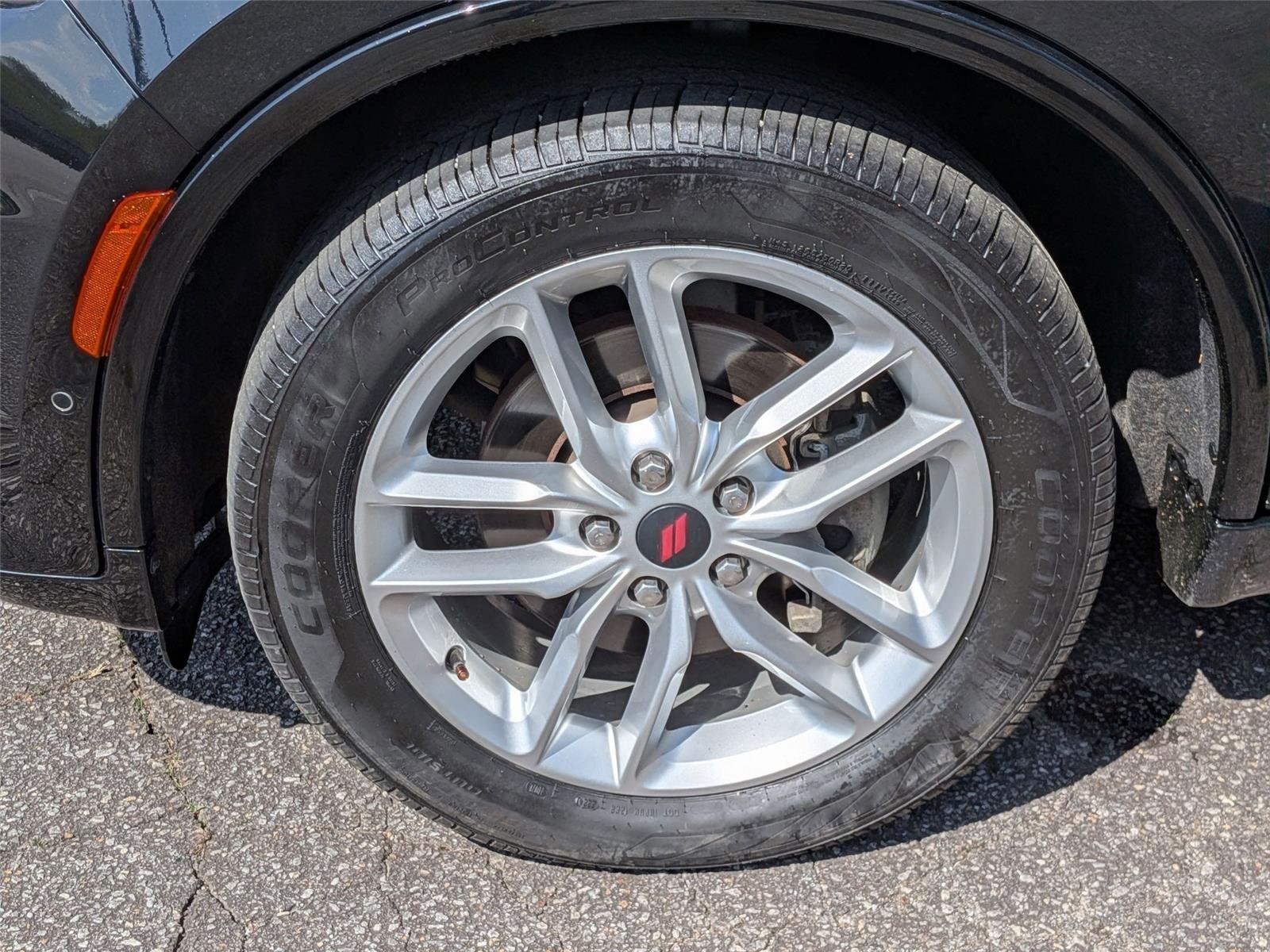Used 2022 DB Black Clearcoat Dodge R/T image 10