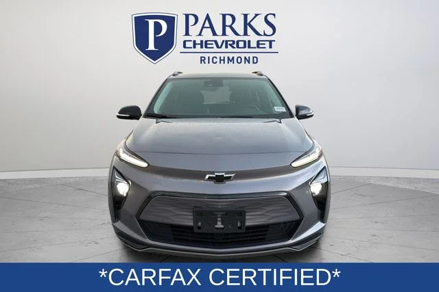 Used 2023 Gray Chevrolet LT image 2
