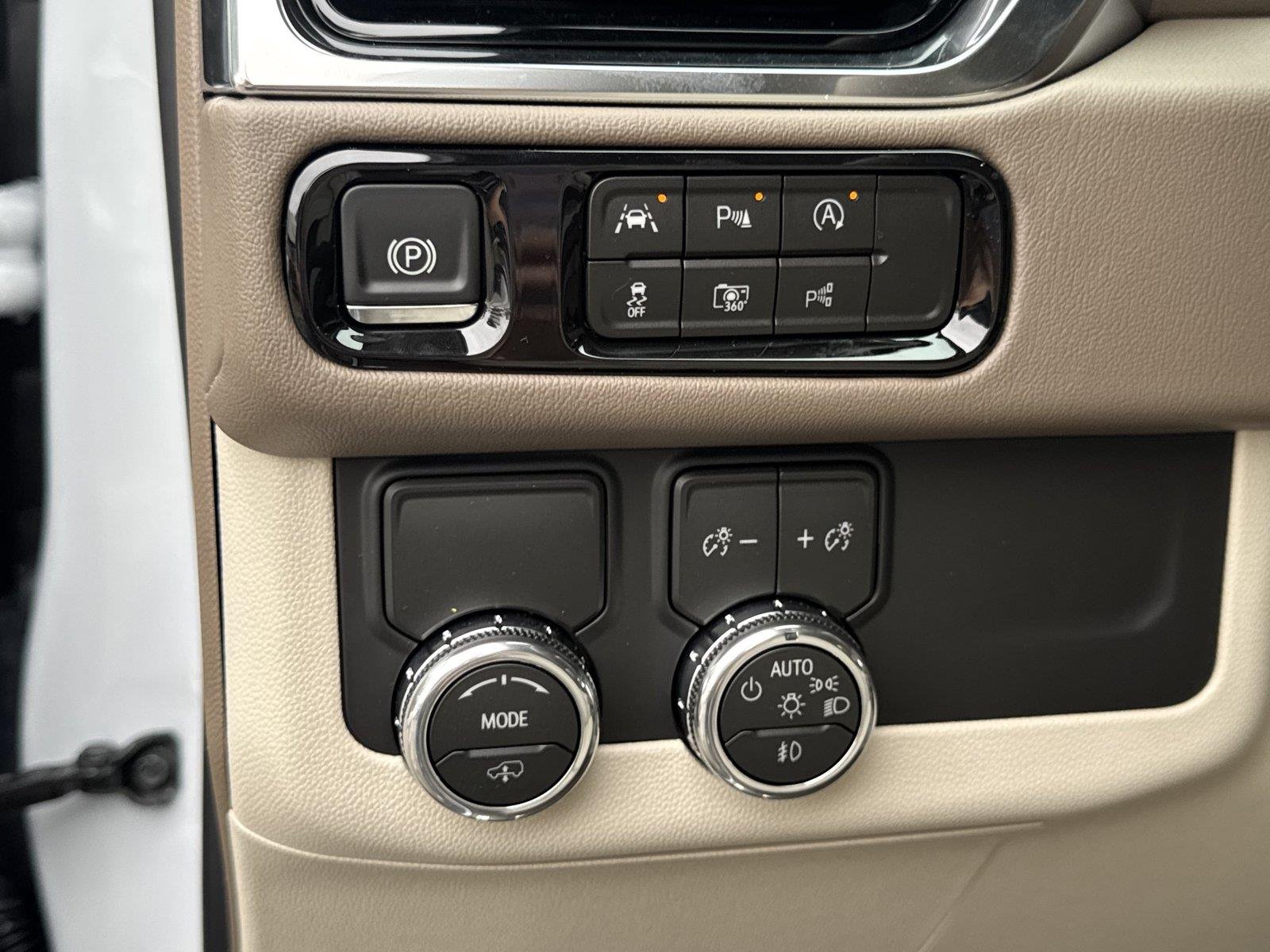 New 2026 Glacier White Tricoat GMC Denali image 20