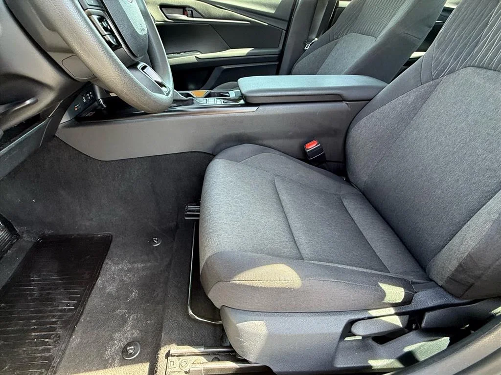 Certified Used 2025 White Toyota LE image 13