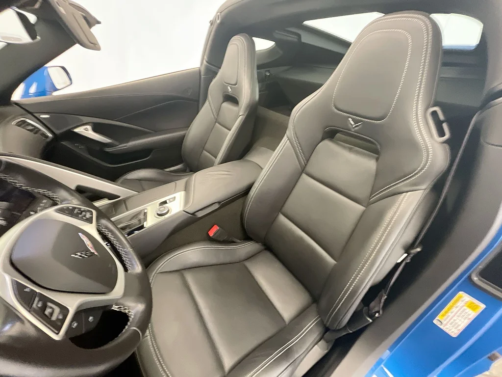 Used 2015 BLUE Chevrolet Stingray Z51 image 20