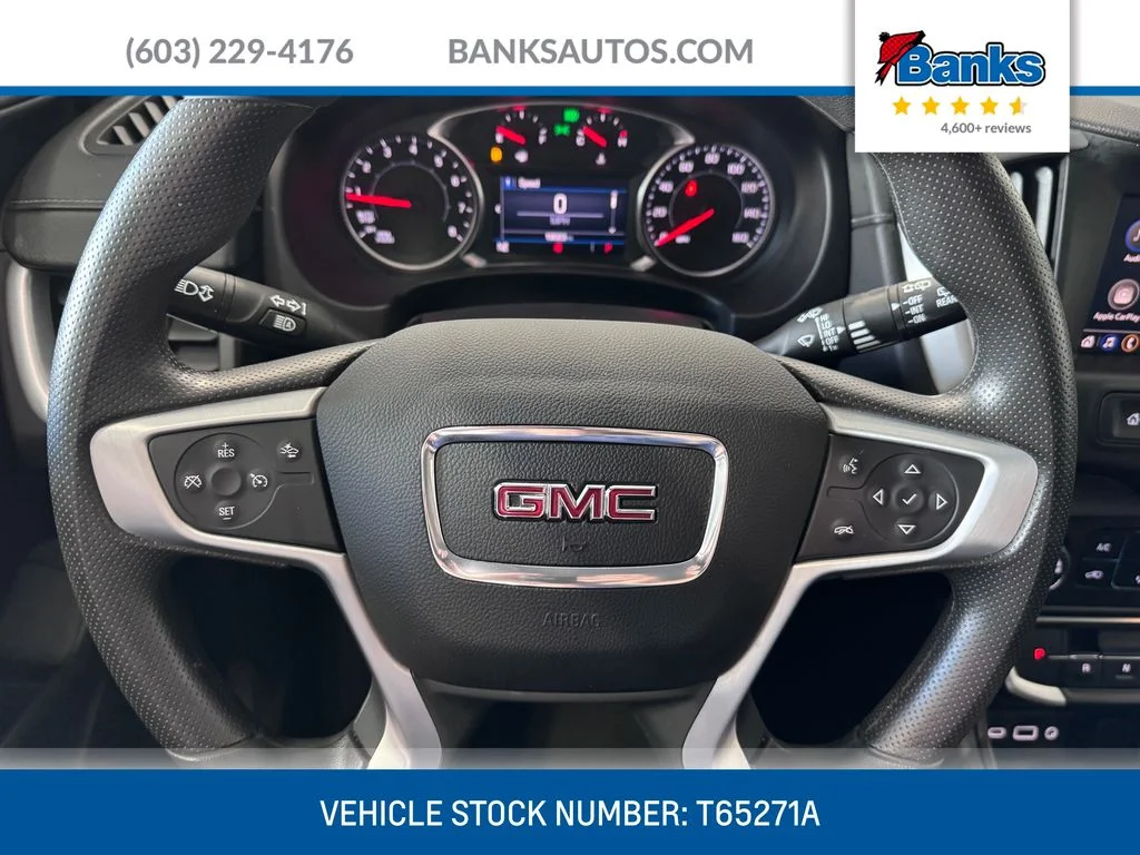 Used 2022 White GMC SLE image 13