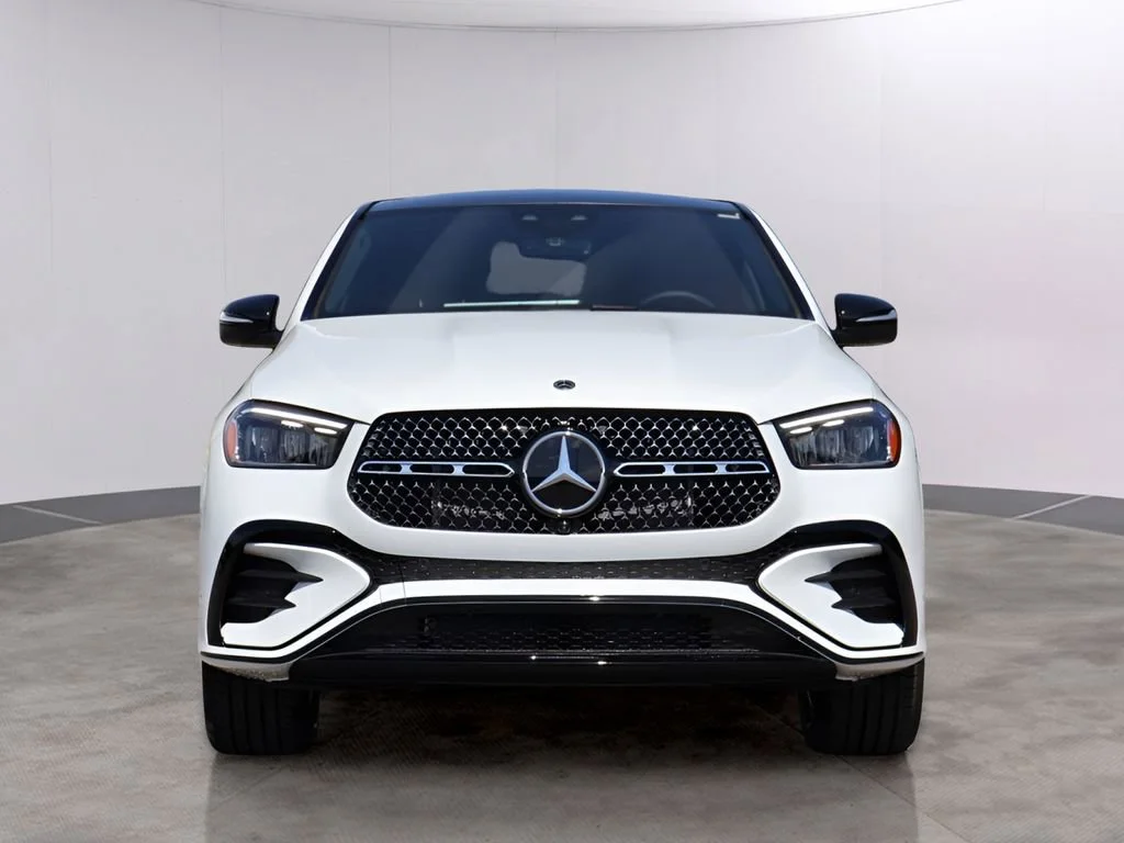 New 2026 MANUFAKTUR Moonlight White Metallic Mercedes-Benz GLE 450 image 42