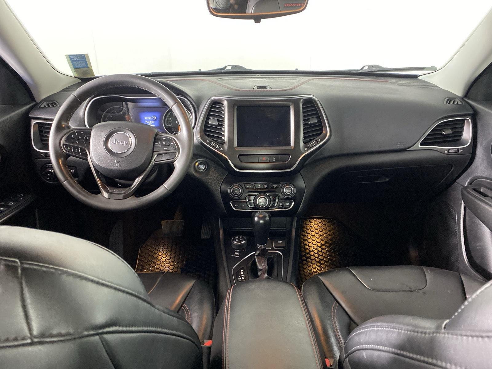 Used 2022 Hydro Blue Pearlcoat Jeep Trailhawk image 24