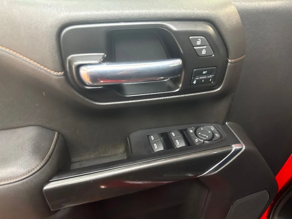 Used 2021 Red GMC AT4 image 22