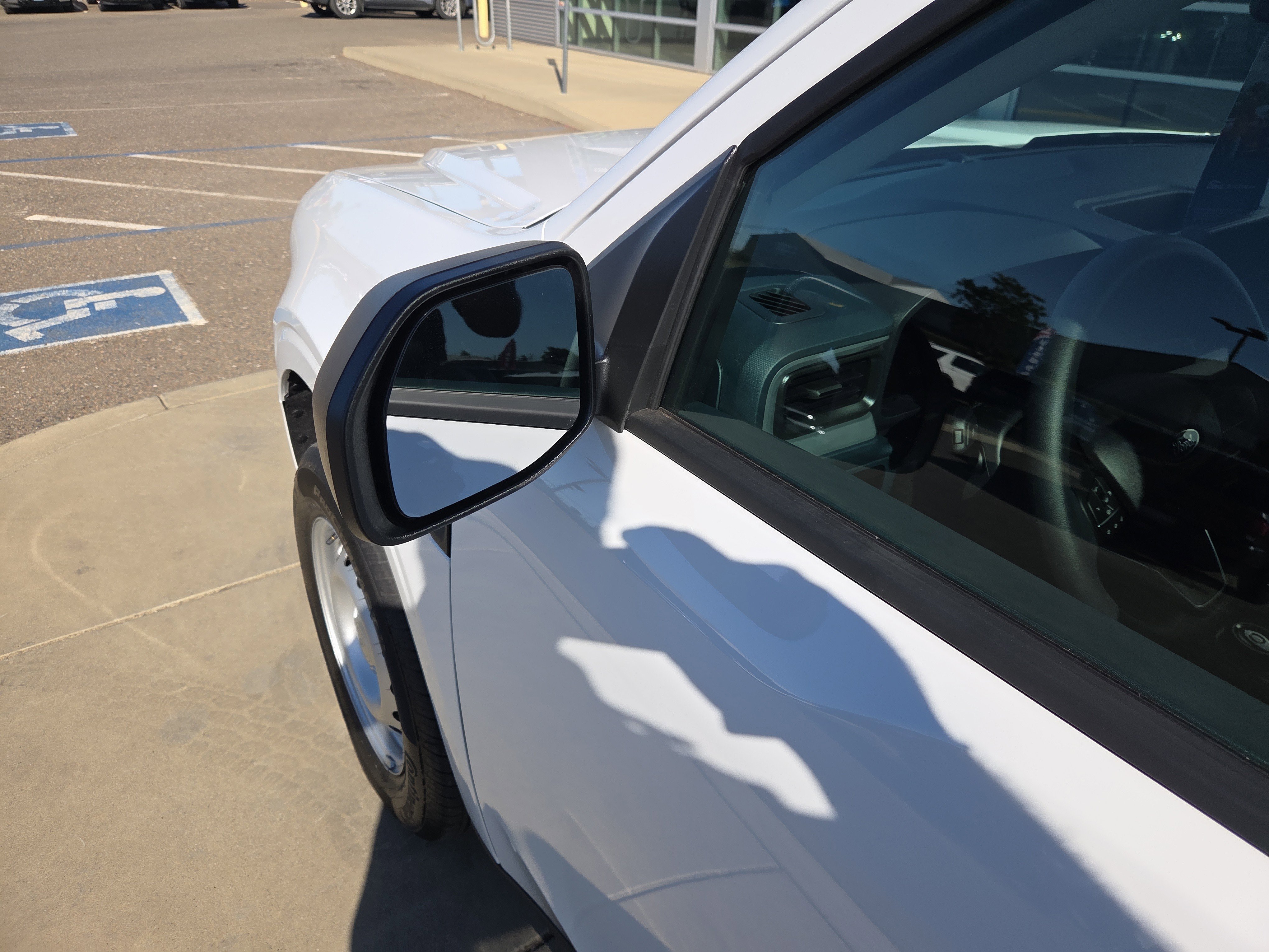 New 2026 Oxford White Ford XL image 10