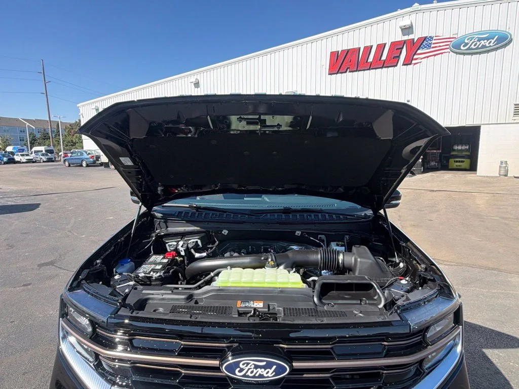 New 2027 Agate Black Metallic Ford MAX King Ranch® image 14