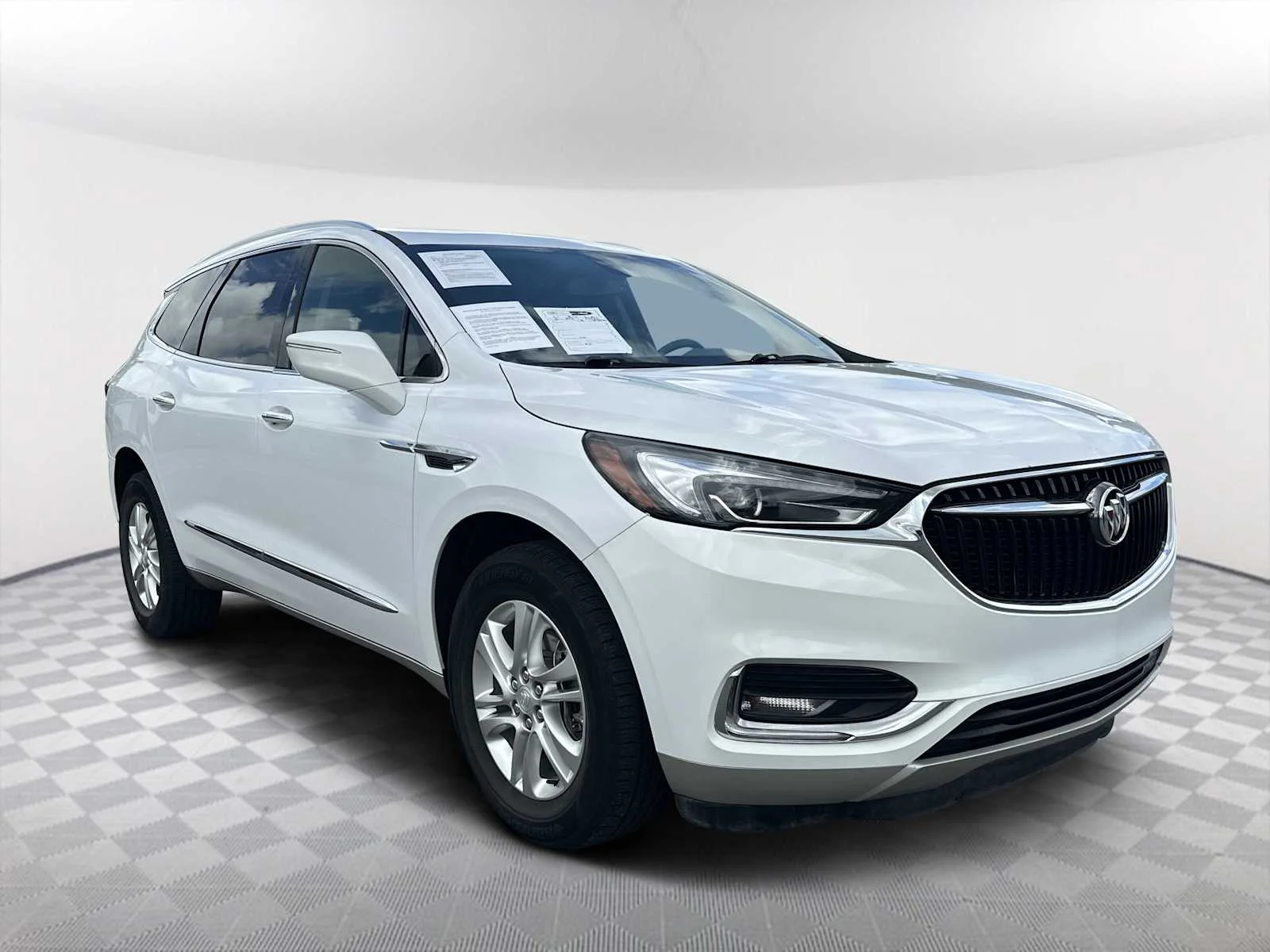 2021 Buick Enclave Essence AWD's photo