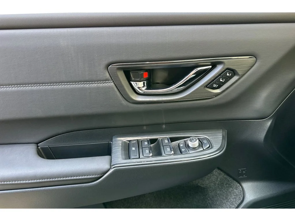 New 2026 CRYSTAL WHITE PEARL Subaru Touring XT image 11