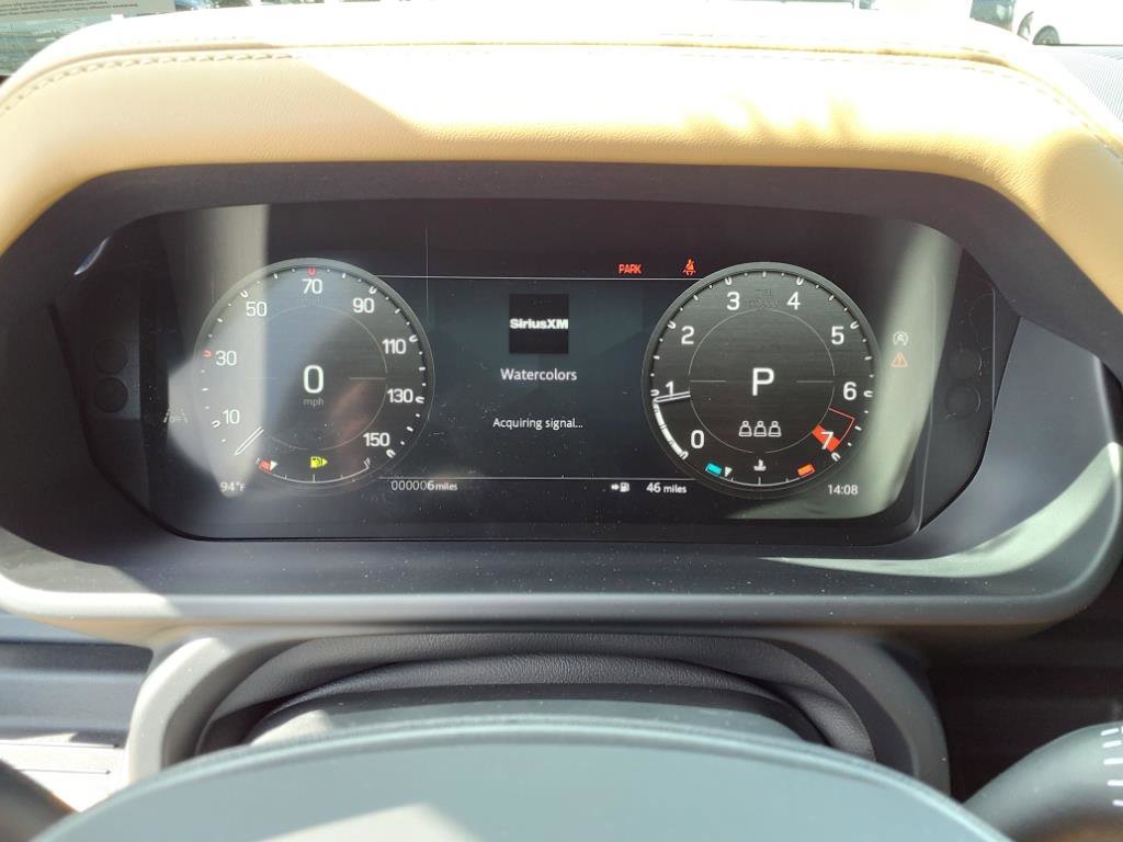 2025 Land Rover Defender S - Photo 18