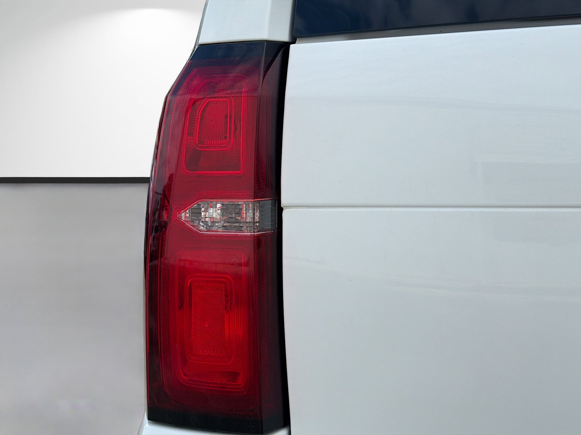 Used 2020 Summit White Chevrolet LT image 10
