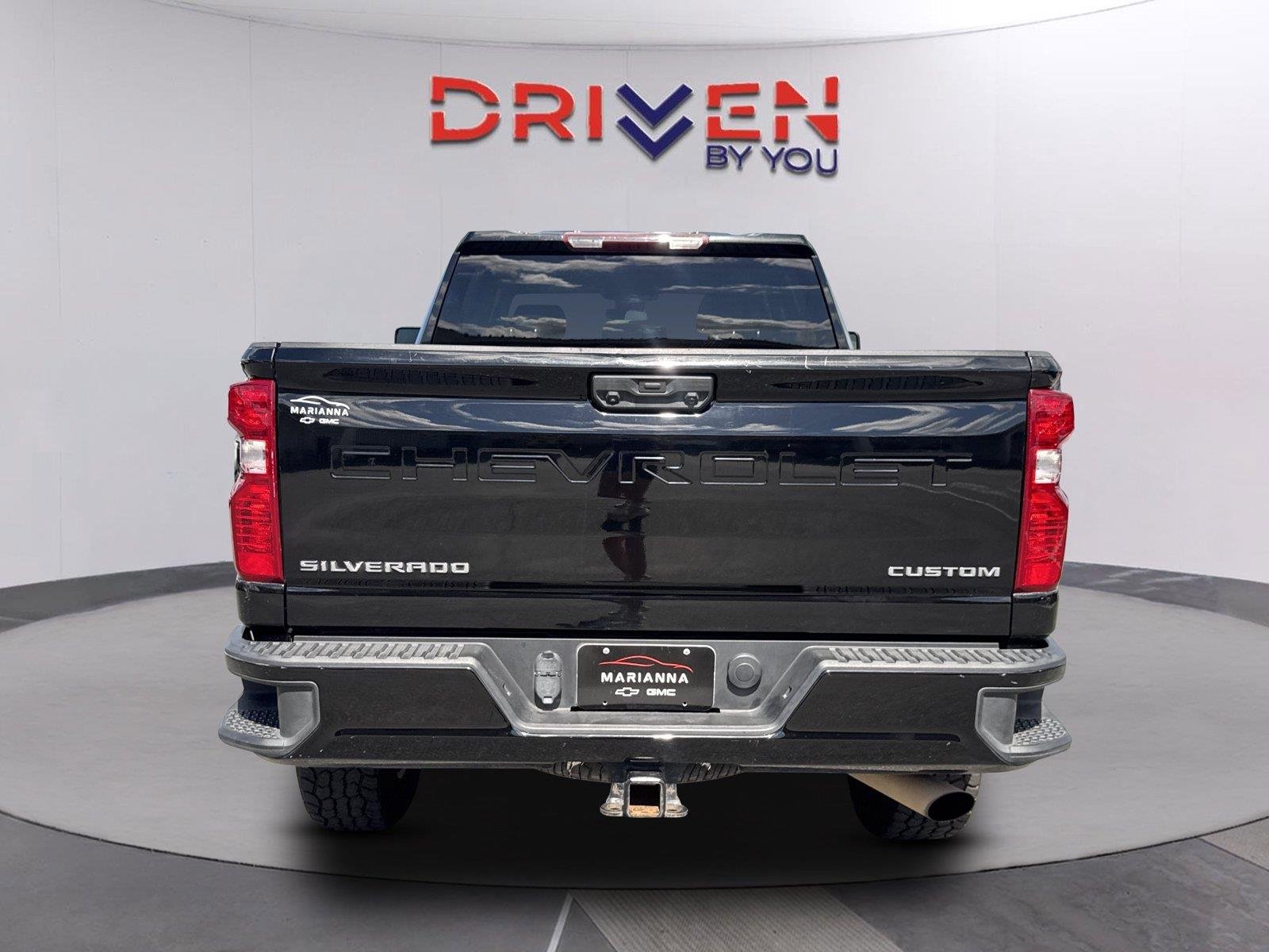Used 2024 Black Chevrolet Custom image 5