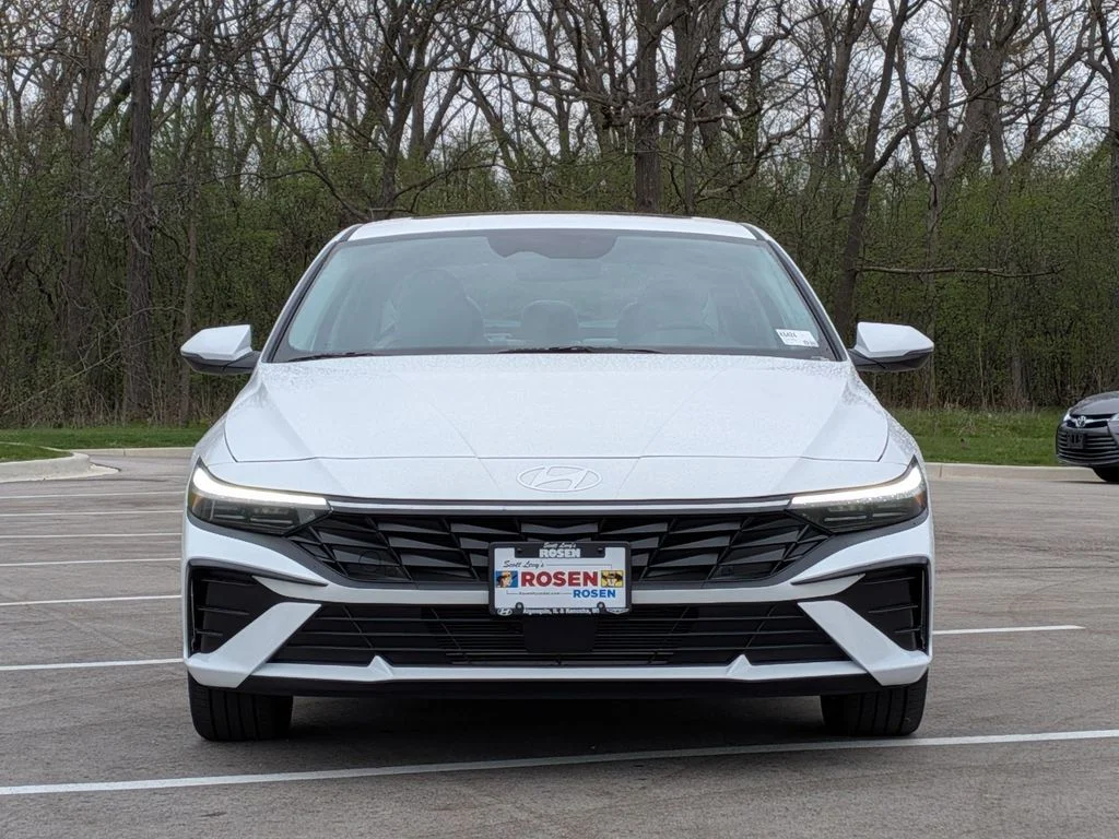 New 2026 White Hyundai Limited image 2
