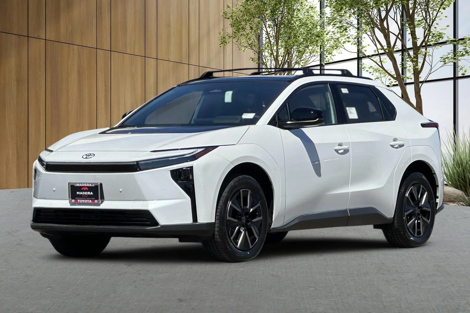 New 2026  Toyota XLE Plus image 8
