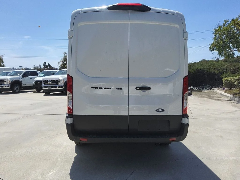New 2026 Oxford White Ford Base image 24