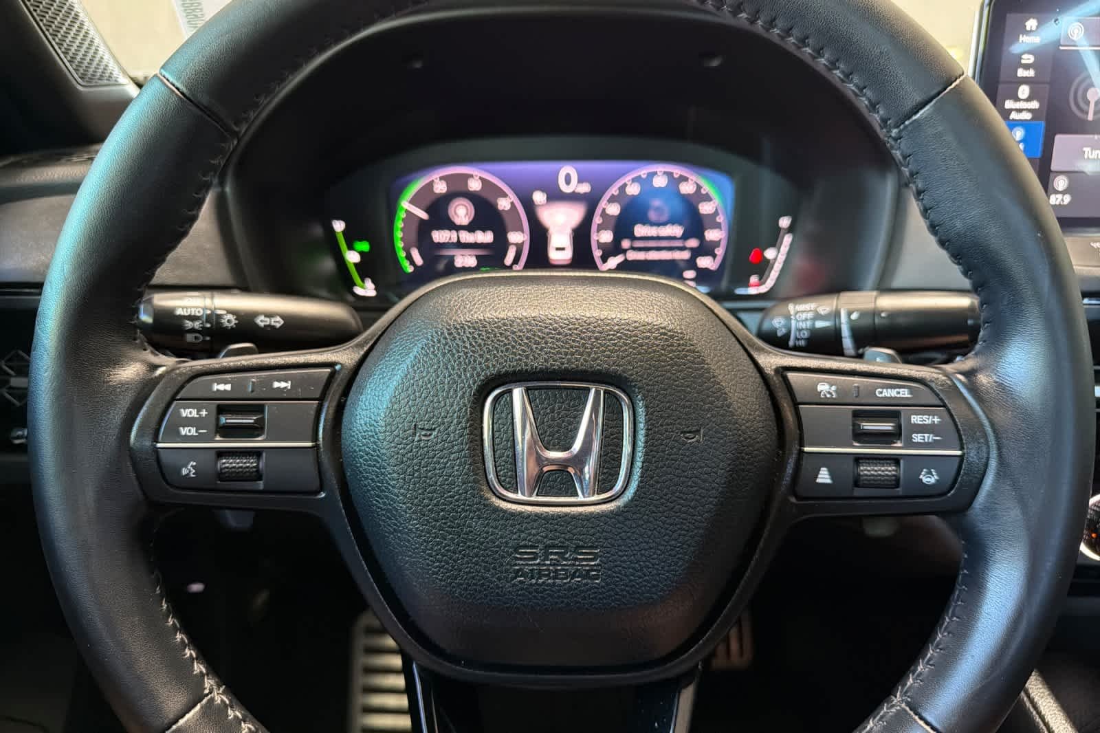 Used 2023 Platinum White Pearl Honda Sport image 23
