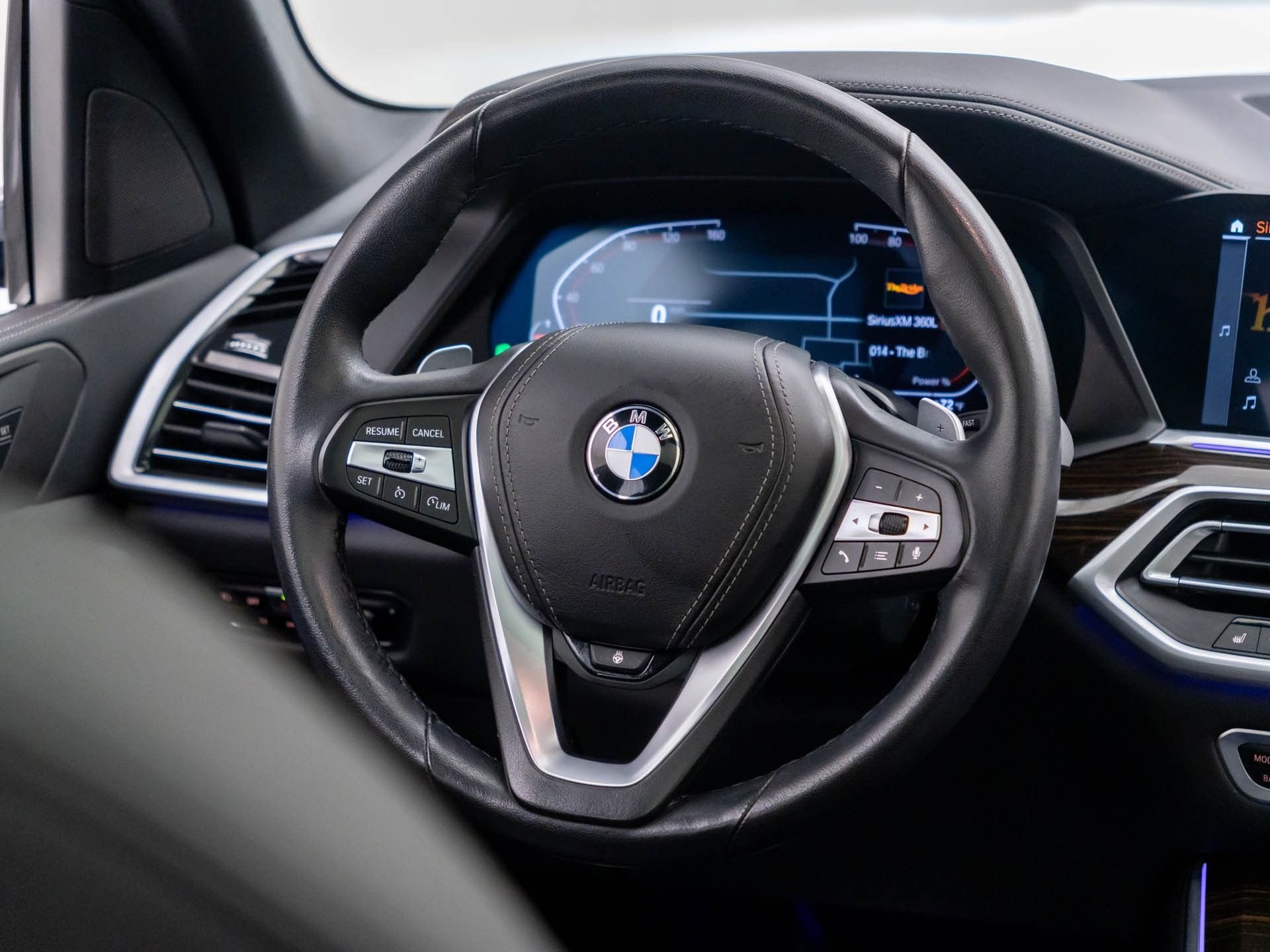 Used 2021 Blue BMW xDrive40i image 12