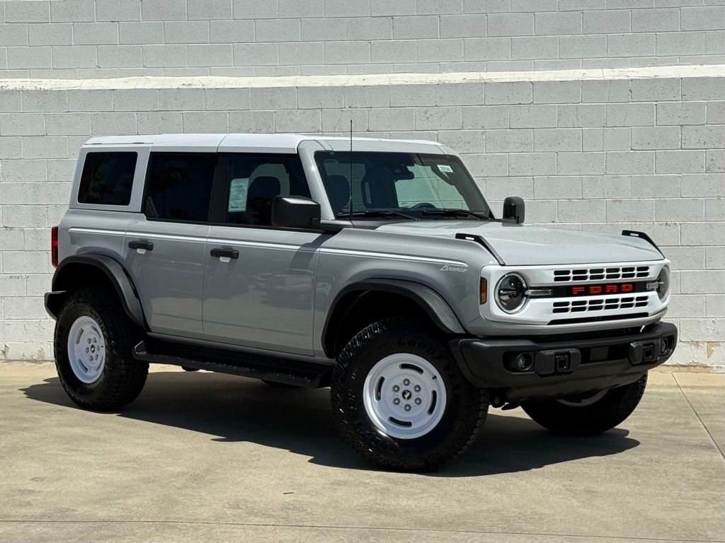 2026 Ford Bronco Heritage Edition 4x4's photo