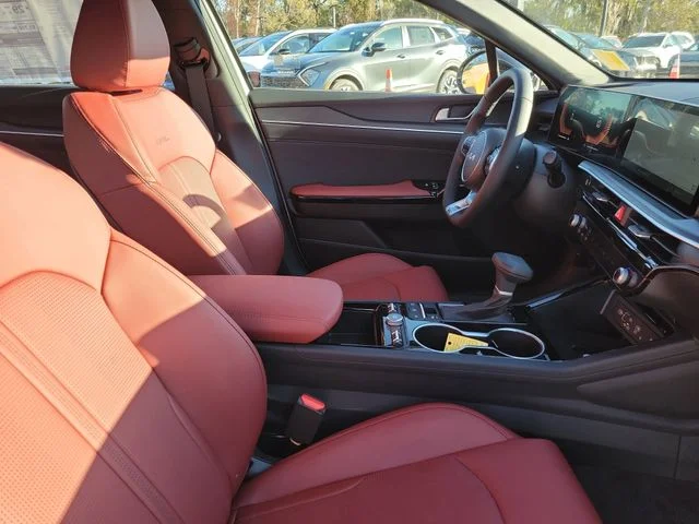 New 2026 Wolf Gray Kia GT-Line FWD image 32