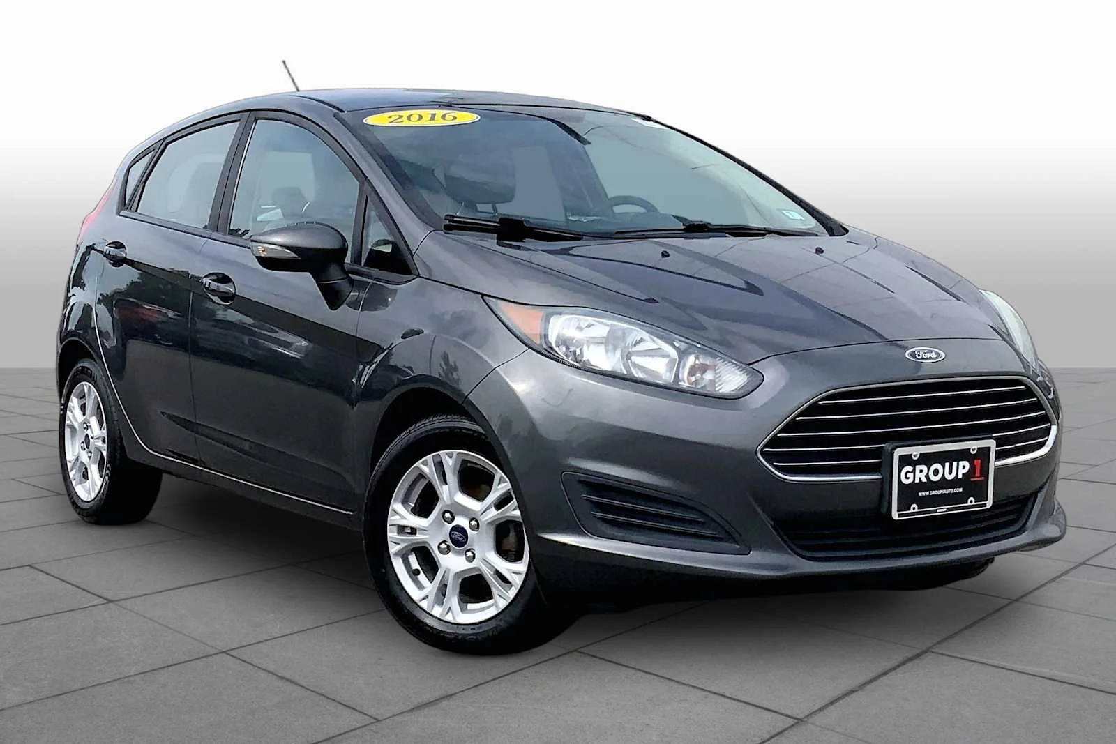 Pre-Owned 2016 Ford Fiesta SE
