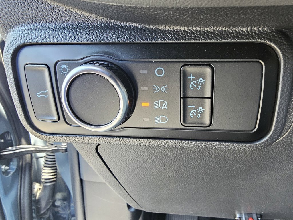 Used 2026 Vapor Blue Ford Active image 25