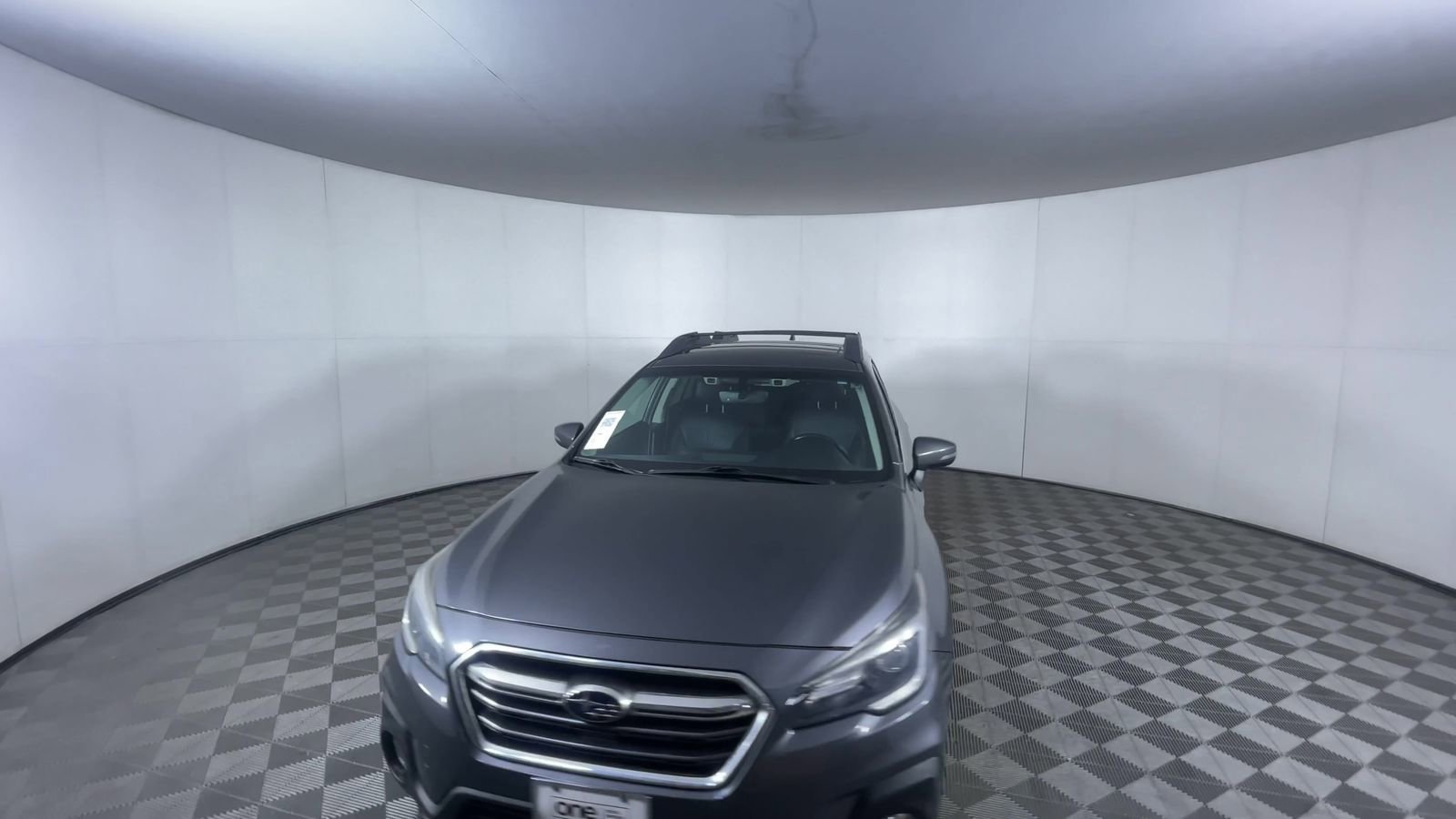 Used 2018 Magnetite Gray Metallic Subaru Limited image 3
