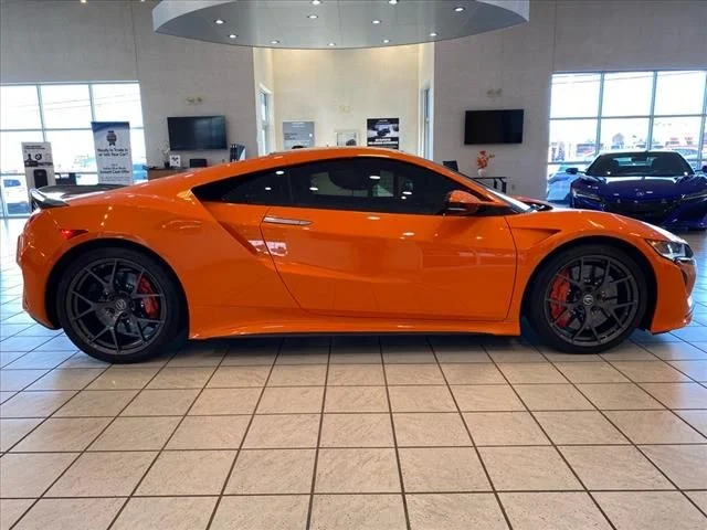 Used 2019 Thermal Orange Pearl Acura  image 3