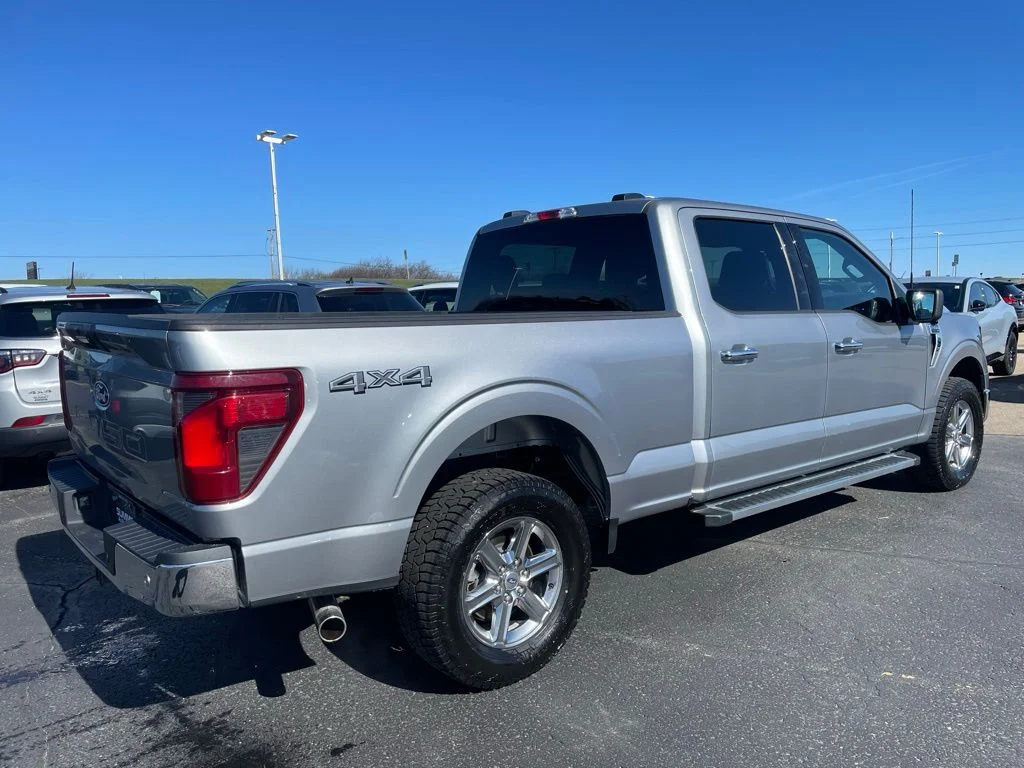 Used 2024 Silver Ford XLT image 4