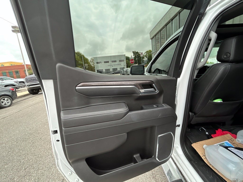Used 2023 SUMMIT WHITE Chevrolet LTZ image 14
