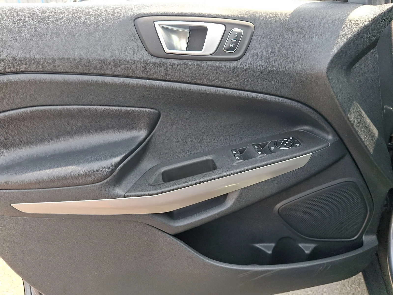 Used 2018 Gray Ford Titanium image 12