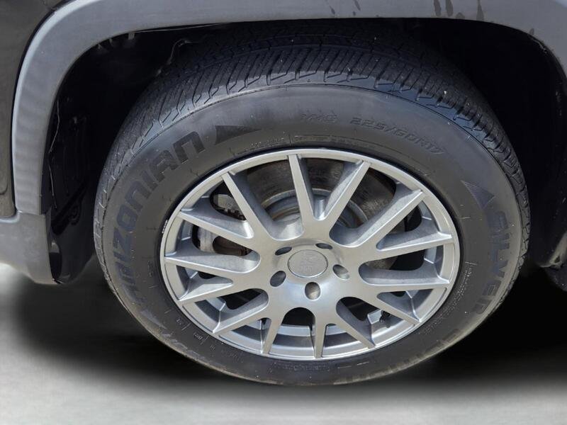 Used 2014 Brilliant Black Crystal Pearlc JEEP FWD 4DR SPORT image 9