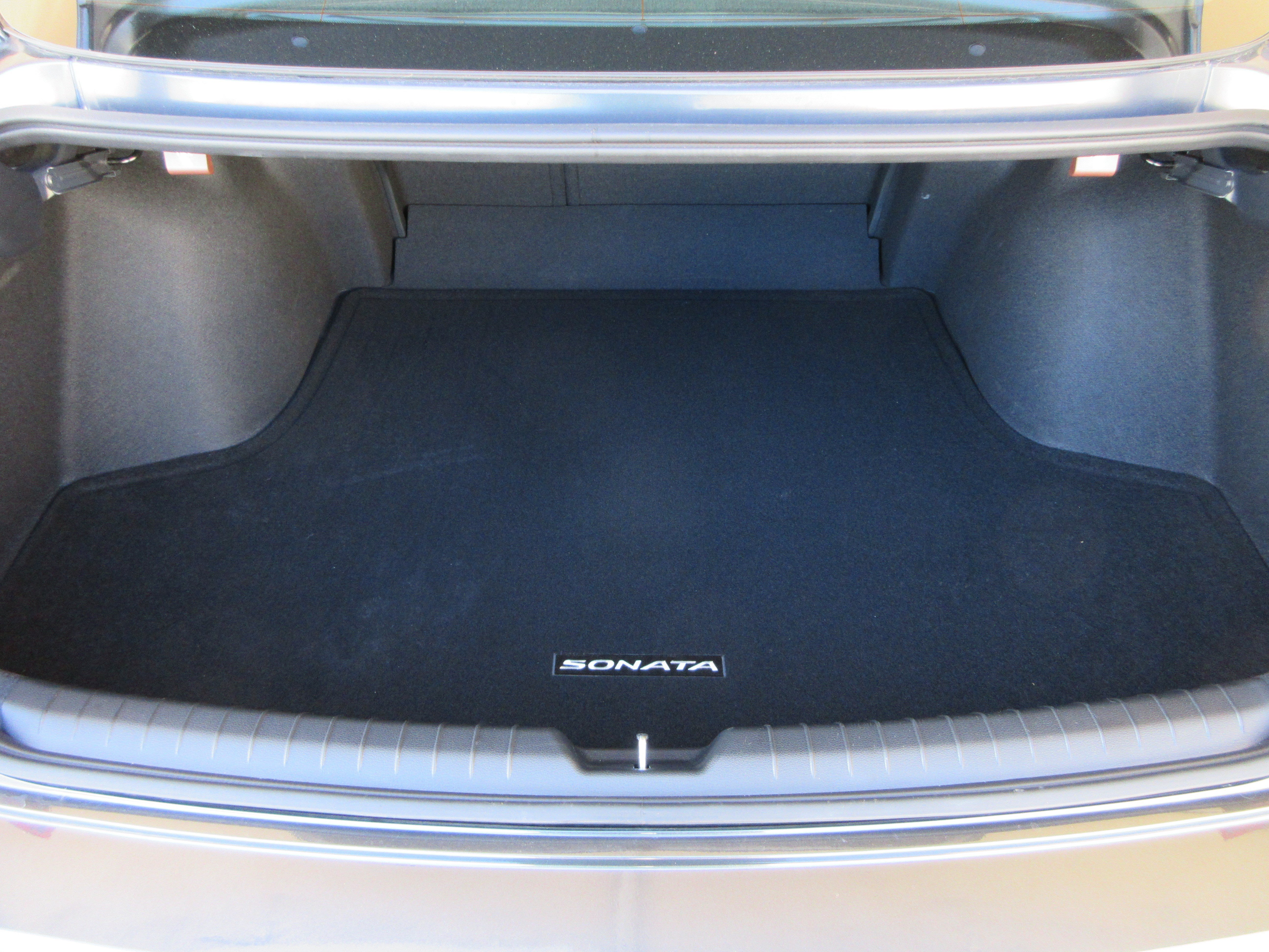 Used 2023 Portofino Gray Hyundai Limited image 56