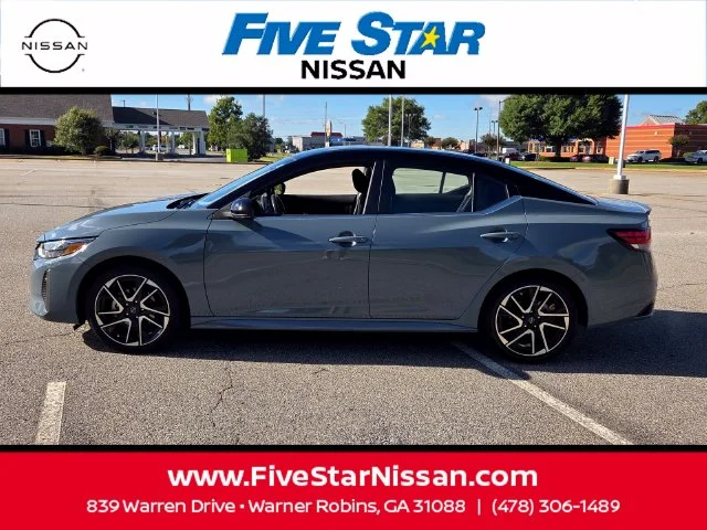 Used 2024 Gray Nissan SR image 4