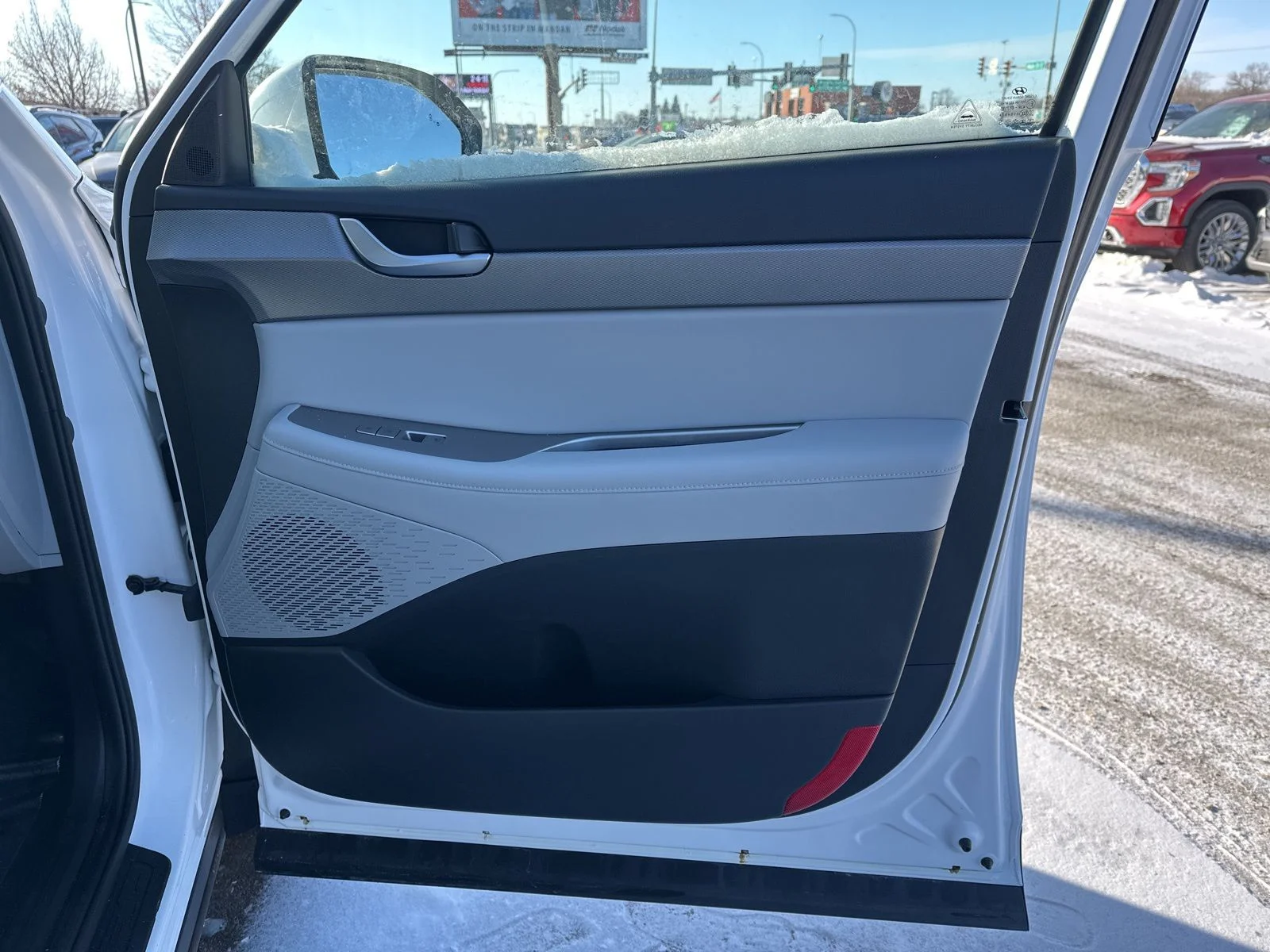Used 2021 White Hyundai SEL image 41