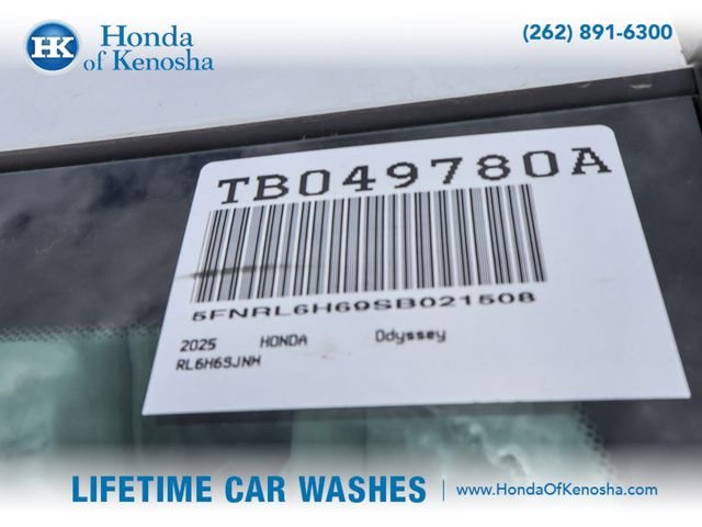2025 Honda Odyssey EX-L - Photo 30