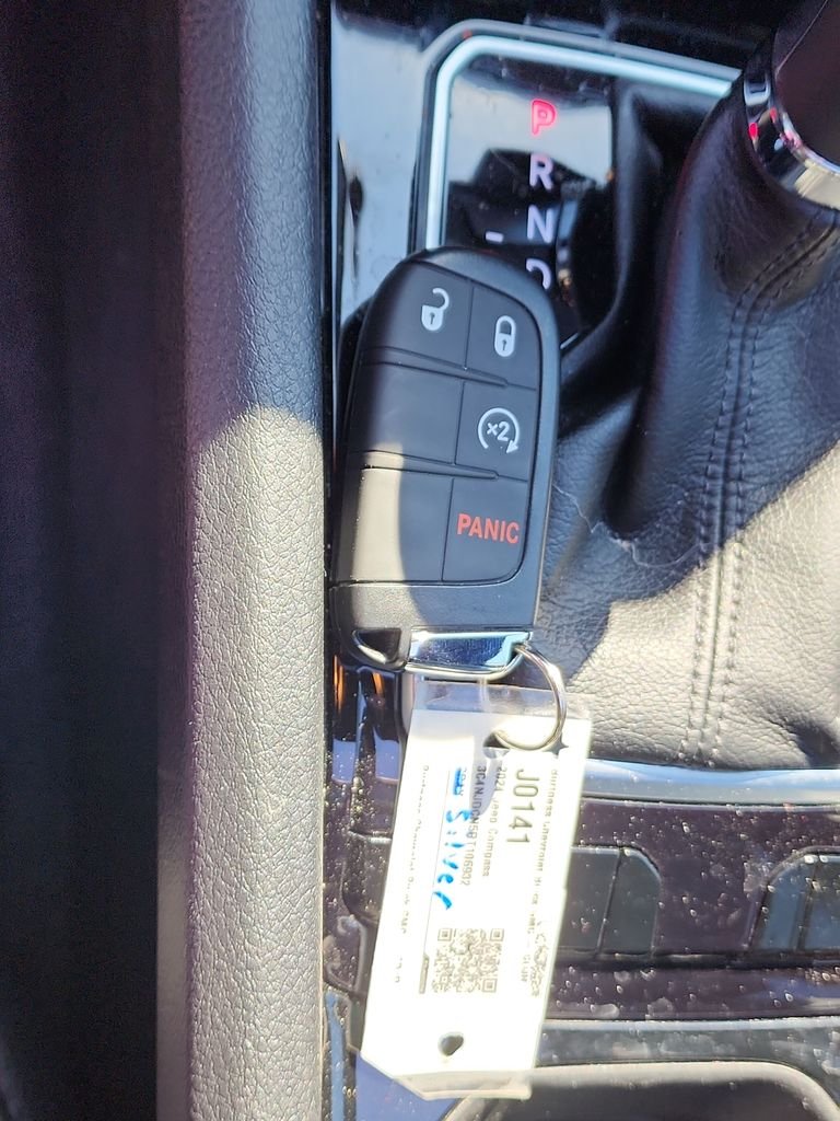 Used 2024 Silver Jeep Limited image 47