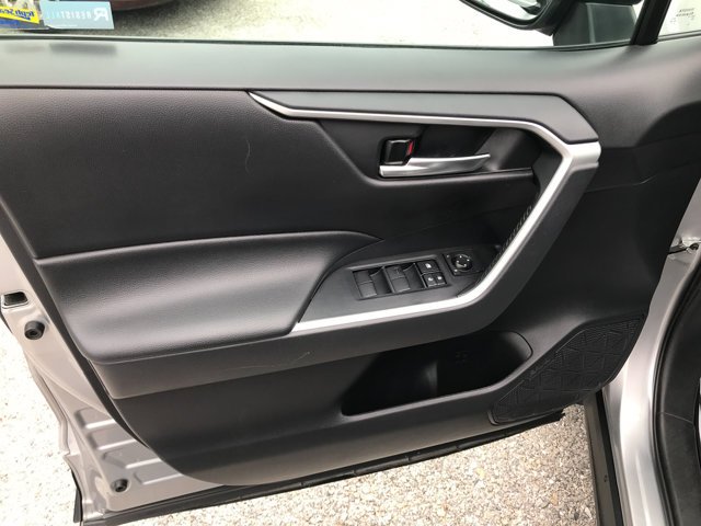 Used 2021 Silver Sky Metallic Toyota XLE image 13