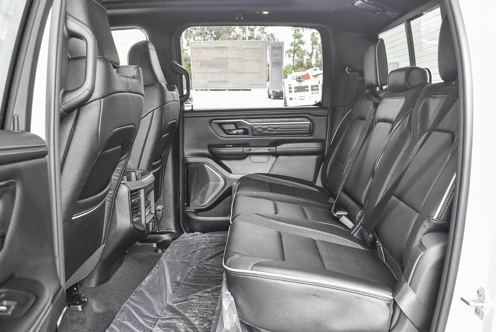 2025 RAM 1500 Limited - Photo 18