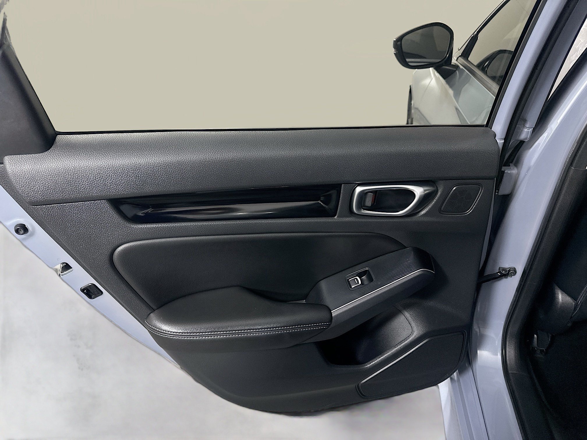2022 Honda Civic Touring - Photo 24