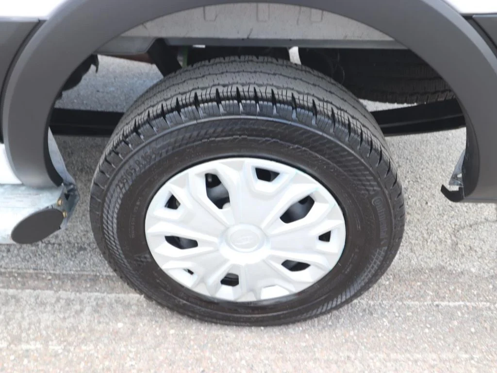 Certified Used 2025 White Ford Base image 23