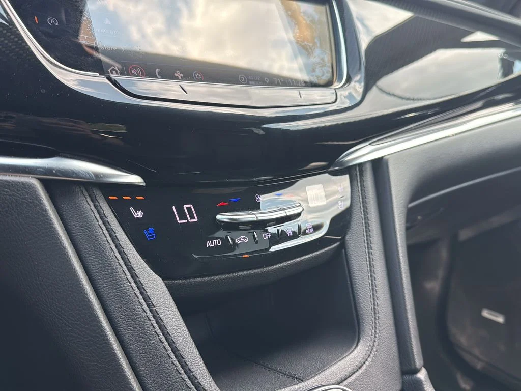 Used 2021 Shadow Metallic Cadillac Sport image 18