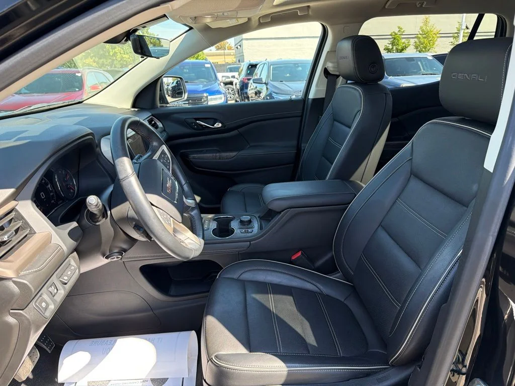 Used 2023 Black GMC Denali image 11