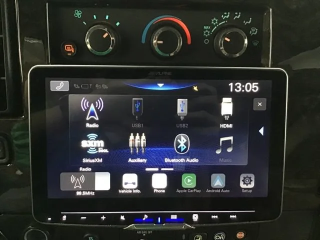 Used 2023 Special Exterior Color Chevrolet WT image 34