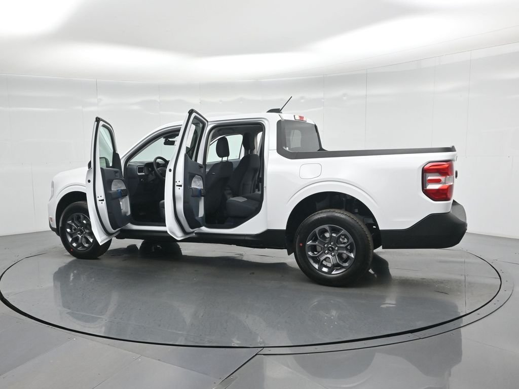 New 2026 Oxford White Ford XLT image 33